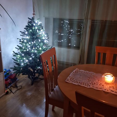 Juuli Apartament Kuressaare Extérieur photo