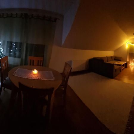 Juuli Apartament Kuressaare Extérieur photo